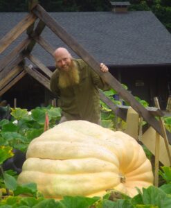 September Focus Walk: Growing Giant Pumpkins